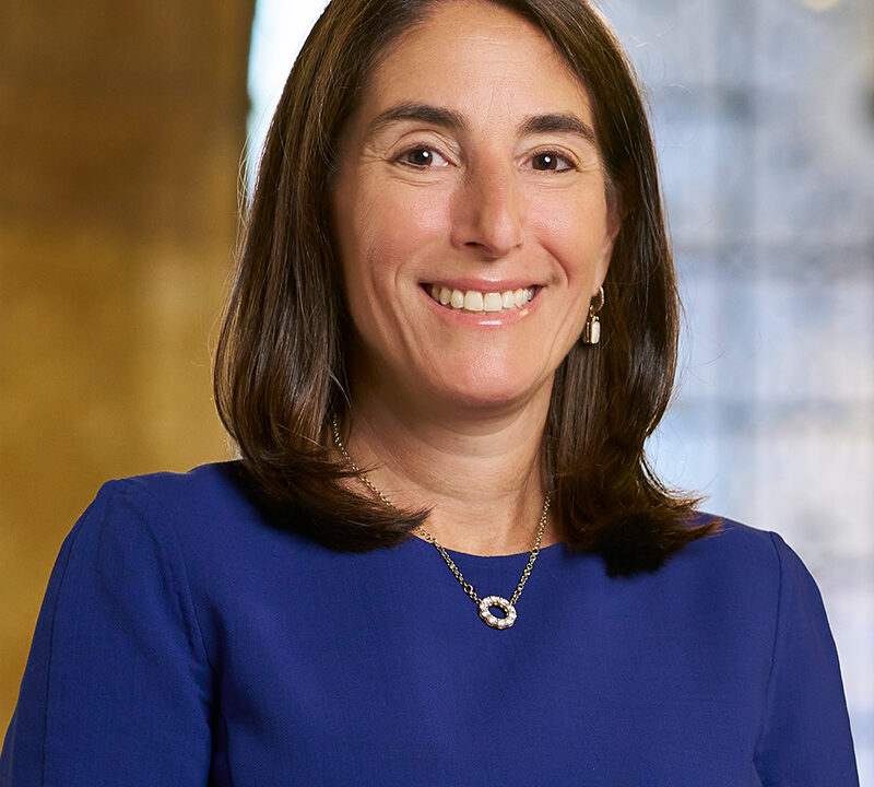 Cleveland Fed President Beth Hammack official portrait